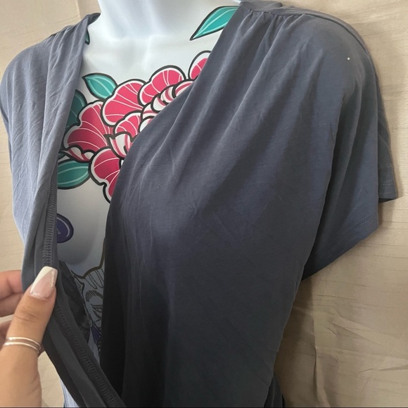 Lucky Brand Short Sleeve Blue Twisted Front Blouse - Picture 2 of 4